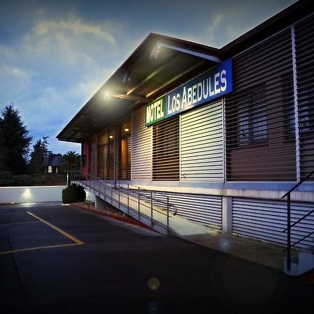 Motel Los Abedules โอเบียโด ภายนอก รูปภาพ