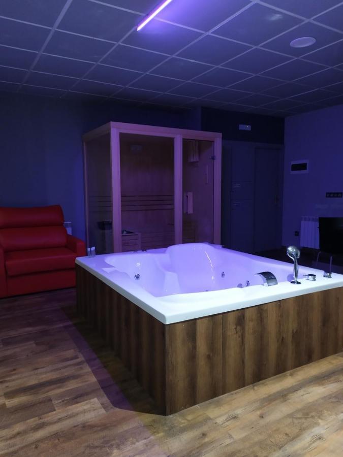 Motel Los Abedules โอเบียโด ภายนอก รูปภาพ